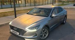 Hyundai Sonata 2022 года за 9 300 000 тг. в Астана