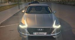 Hyundai Sonata 2022 года за 9 300 000 тг. в Астана – фото 3