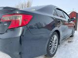 Toyota Camry 2013 года за 8 500 000 тг. в Актобе – фото 4