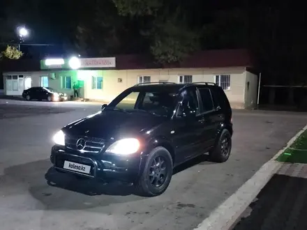 Mercedes-Benz ML 320 2000 года за 3 900 000 тг. в Алматы – фото 2