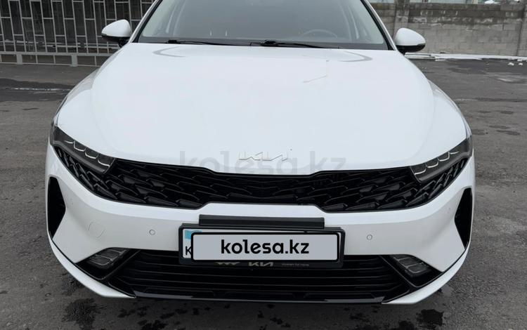 Kia K5 — миниатюра 1