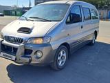 Hyundai Starex 2002 года за 1 550 000 тг. в Семей