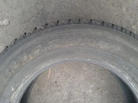 Шины 225/70 R17 — "Bridgestone Blizzak DM-Z3" (Япония), всесезонн за 32 000 тг. в Астана – фото 6