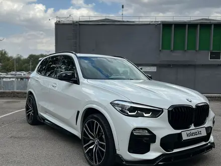 BMW X5 2020 года за 31 000 000 тг. в Алматы – фото 2