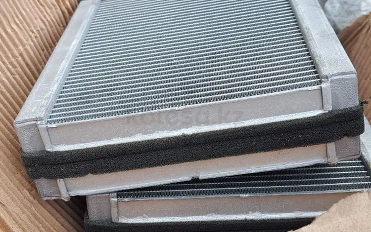 Радиатор печки оригинал TLC100 за 45 000 тг. в Караганда