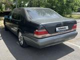 Mercedes-Benz S 320 1997 годаүшін3 500 000 тг. в Талдыкорган – фото 2
