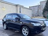 Mitsubishi Outlander 2013 годаfor7 240 000 тг. в Петропавловск