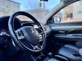 Mitsubishi Outlander 2013 годаfor7 240 000 тг. в Петропавловск – фото 5