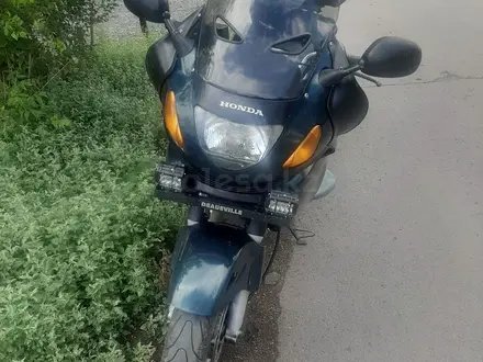 Honda  Deaueville 650 2001 года за 2 300 000 тг. в Караганда – фото 2