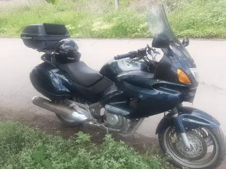Honda  Deaueville 650 2001 года за 2 300 000 тг. в Караганда – фото 3