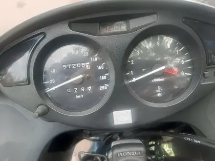 Honda  Deaueville 650 2001 года за 2 300 000 тг. в Караганда – фото 7