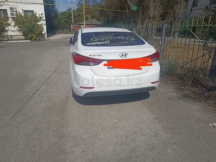 Hyundai Elantra 2014 года за 6 200 000 тг. в Атырау – фото 3