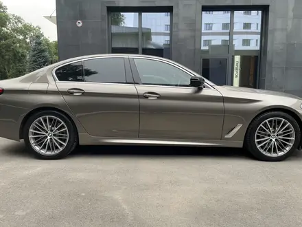 BMW 540 2017 года за 17 000 000 тг. в Алматы – фото 3