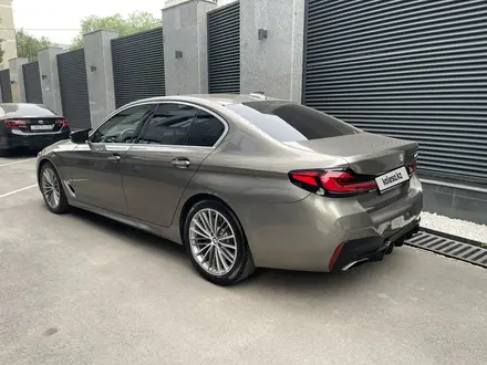 BMW 540 2017 года за 17 000 000 тг. в Алматы – фото 11
