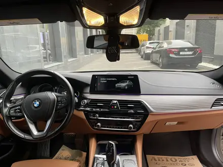 BMW 540 2017 года за 17 000 000 тг. в Алматы – фото 8