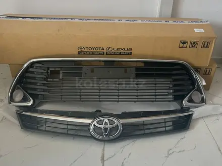 Решетка комплект Toyota camry 55 оригинал за 130 000 тг. в Атырау