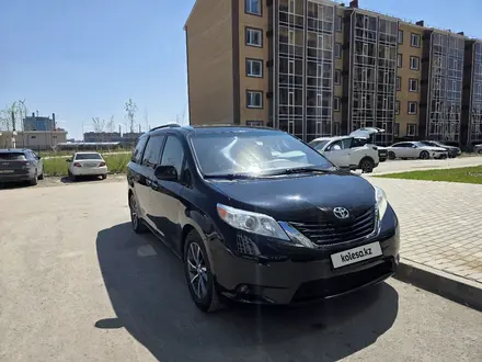 Toyota Sienna, 2017