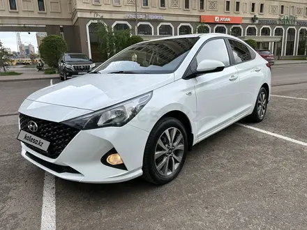 Hyundai Accent 2020 года за 7 600 000 тг. в Астана