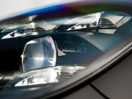 Porsche Panamera 2019 года за 62 000 000 тг. в Алматы – фото 12