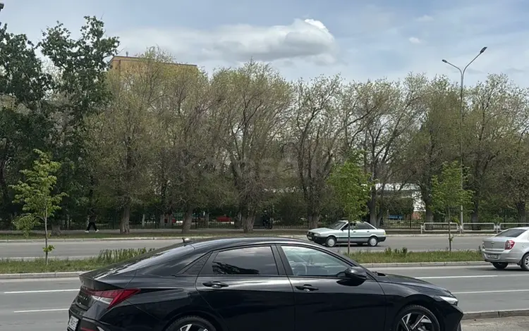 Hyundai Elantra 2023 года за 9 500 000 тг. в Семей