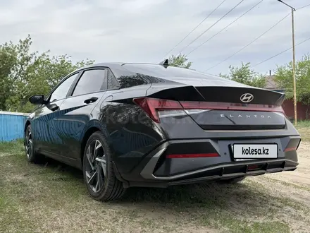 Hyundai Elantra 2023 года за 9 500 000 тг. в Семей – фото 3