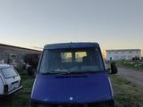 Mercedes-Benz Sprinter 1996 годаfor1 200 000 тг. в Караганда – фото 2