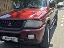 Mitsubishi Montero Sport, 1999