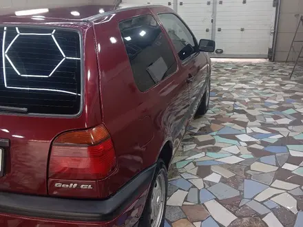 Volkswagen Golf 1997 года за 1 600 000 тг. в Тараз – фото 7