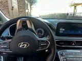Hyundai Santa Fe 2022 годаүшін16 000 000 тг. в Астана – фото 3