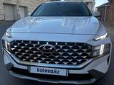 Hyundai Santa Fe 2022 годаүшін16 000 000 тг. в Астана