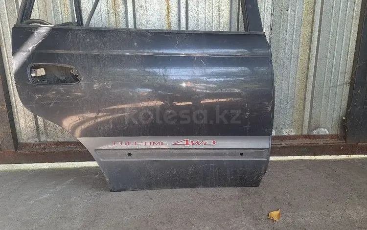 Дверь тоета калдина за 25 000 тг. в Алматы