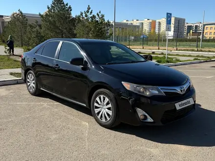 Toyota Camry 2013 года за 7 100 000 тг. в Уральск – фото 3