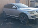 Volkswagen Touareg 2007 года за 3 500 000 тг. в Шымкент – фото 2