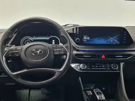 Hyundai Sonata 2022 года за 9 800 000 тг. в Алматы – фото 13