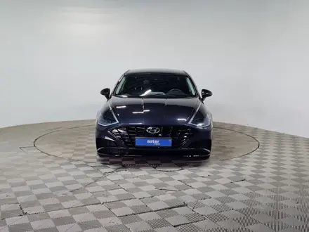 Hyundai Sonata 2022 года за 9 800 000 тг. в Алматы – фото 2