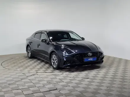 Hyundai Sonata 2022 года за 9 800 000 тг. в Алматы – фото 3
