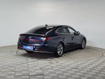 Hyundai Sonata 2022 года за 9 800 000 тг. в Алматы – фото 5
