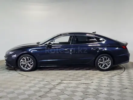 Hyundai Sonata 2022 года за 9 800 000 тг. в Алматы – фото 8