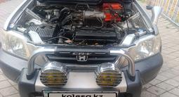 Honda CR-V 1997 годаfor3 200 000 тг. в Семей – фото 2