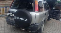 Honda CR-V 1997 годаfor3 200 000 тг. в Семей