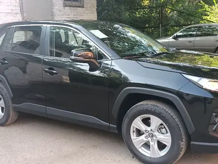 Toyota RAV4 2024 года за 14 500 000 тг. в Усть-Каменогорск – фото 4