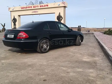 Mercedes-Benz E 200 2004 года за 5 150 000 тг. в Караганда – фото 2