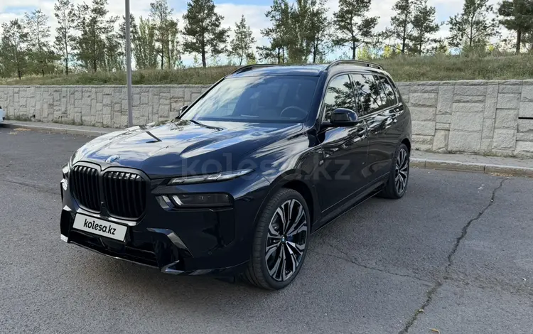 BMW X7 2025 года за 86 000 000 тг. в Астана