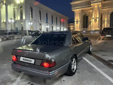 Mercedes-Benz E 230 1992 года за 1 100 000 тг. в Алматы – фото 10