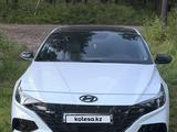 Hyundai Avante 2021 годаүшін9 500 000 тг. в Риддер – фото 4