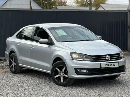 Volkswagen Polo 2015 года за 5 390 000 тг. в Актобе – фото 3