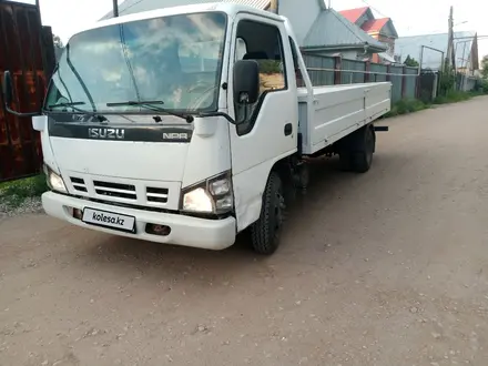 Isuzu 2009 года за 9 200 000 тг. в Алматы