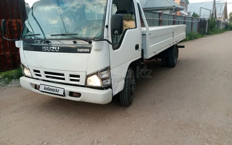 Isuzu 2009 года за 9 200 000 тг. в Алматы