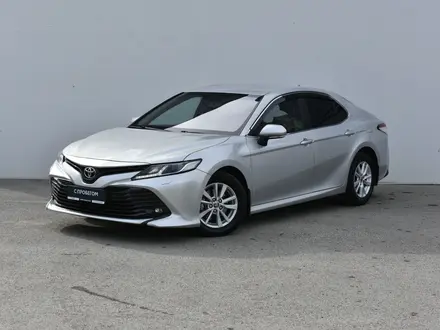 Toyota Camry 2021 года за 10 699 990 тг. в Атырау