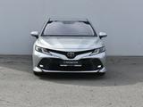Toyota Camry 2021 года за 11 900 000 тг. в Атырау – фото 2